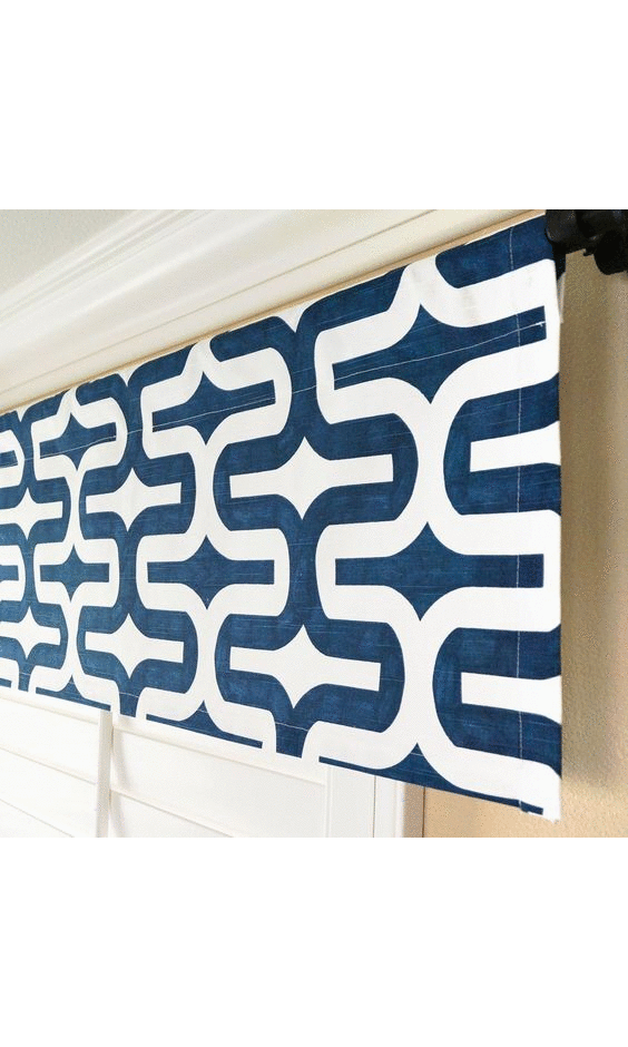 Custom pole mounted valance