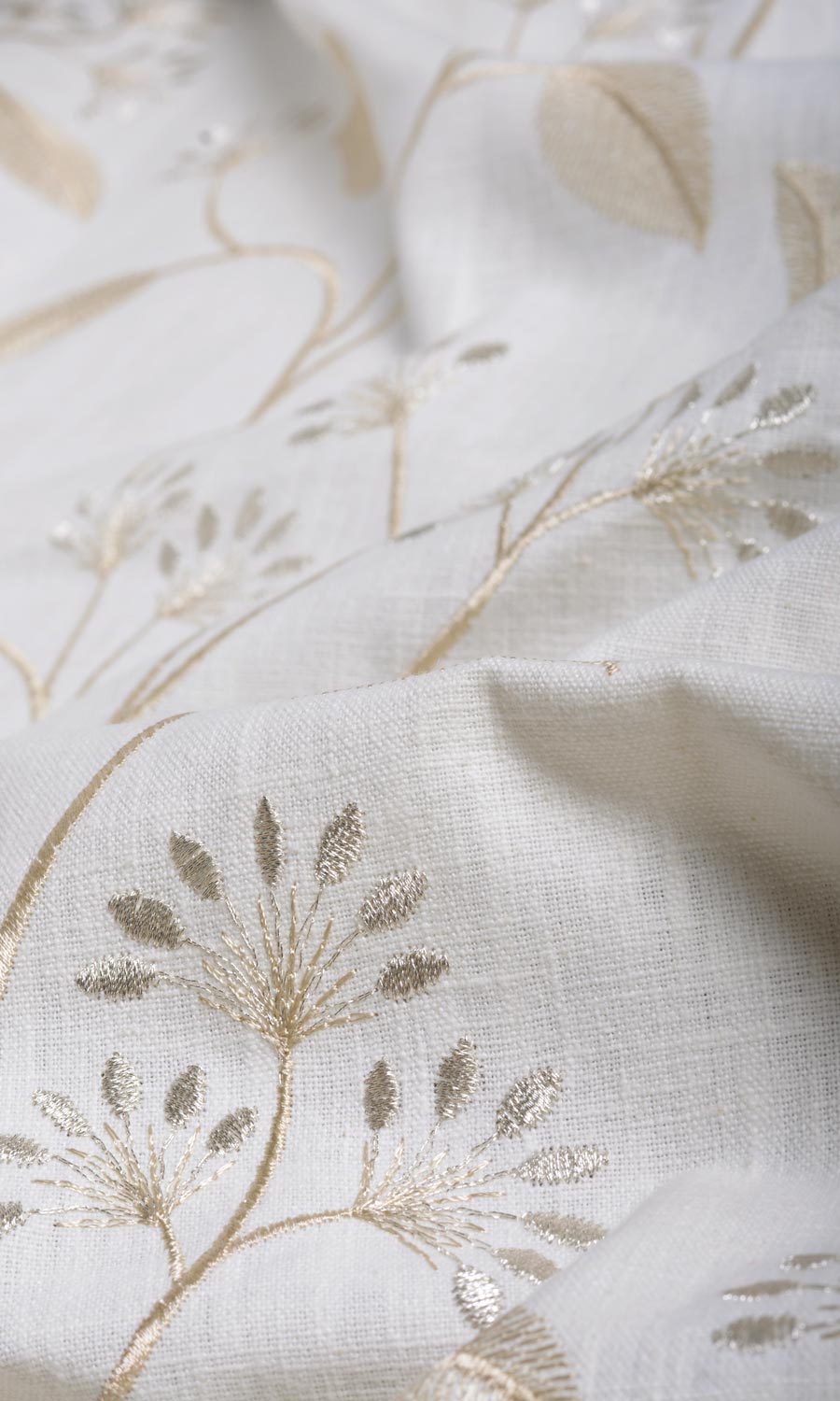 Floral Embroidery Flat, Plain, Fake, Faux, European Relaxed Roman Blinds (White/ Cream)