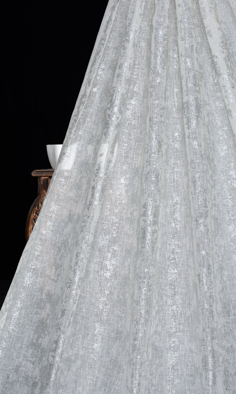 Textured Semi-Sheer Made-to-Measure Roman Blinds (White/ Silver)