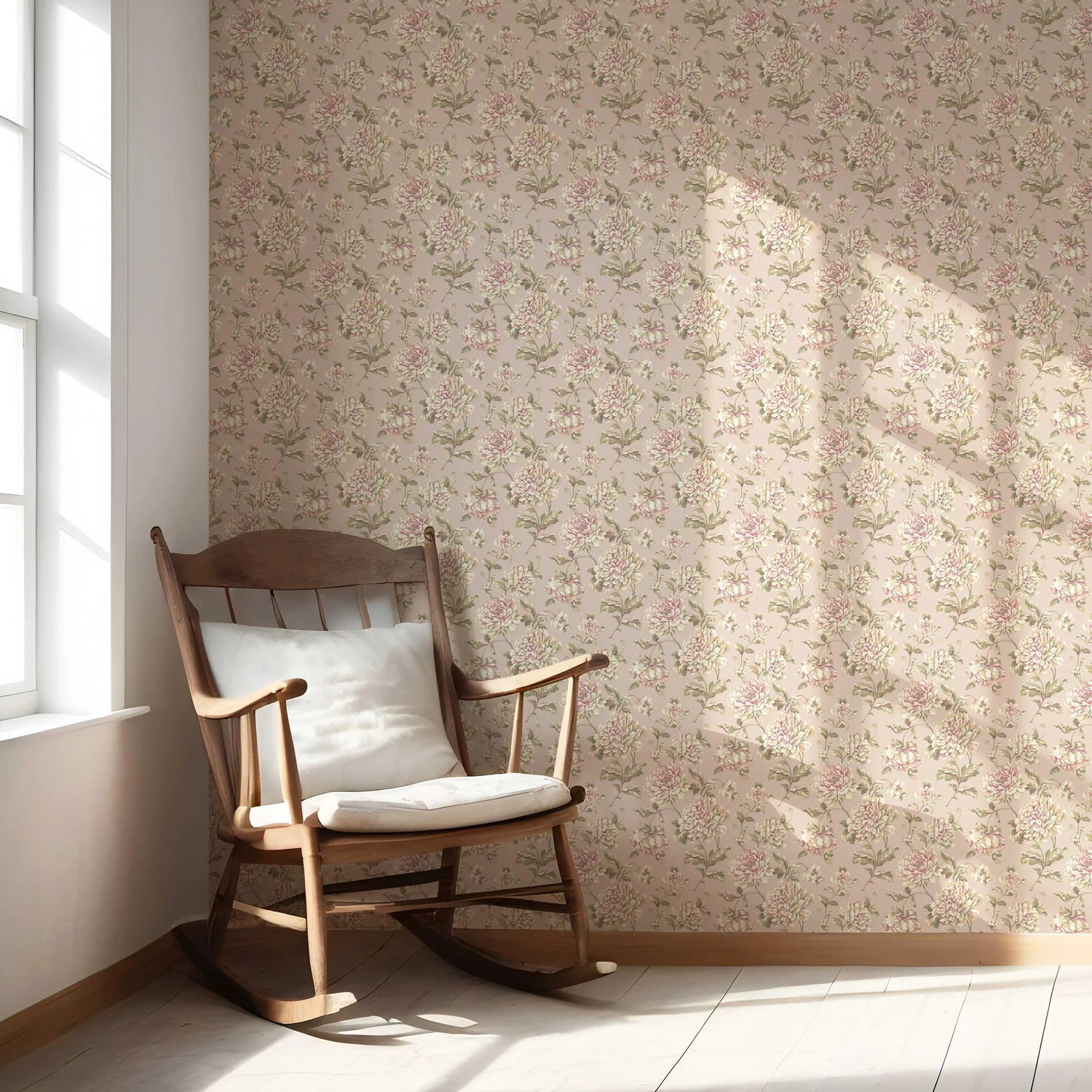 Chinoiserie/ English Floral Nursery Wallpaper (Light Pink/ Peach/ Cream/ Green)
