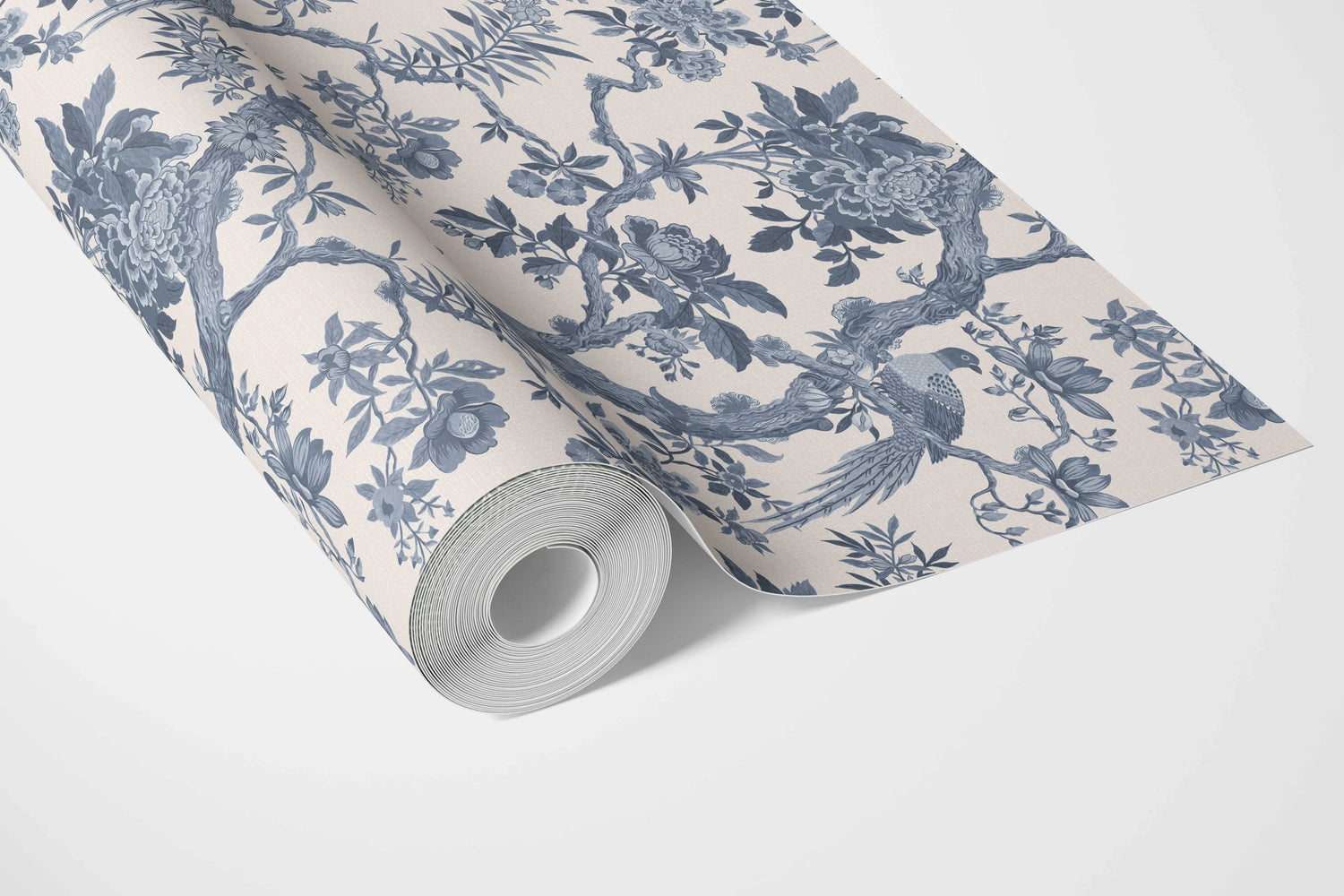 Floral Toile/ Bird Print Chinoiserie Bathroom Wallpaper (Navy Blue/ Off-White)