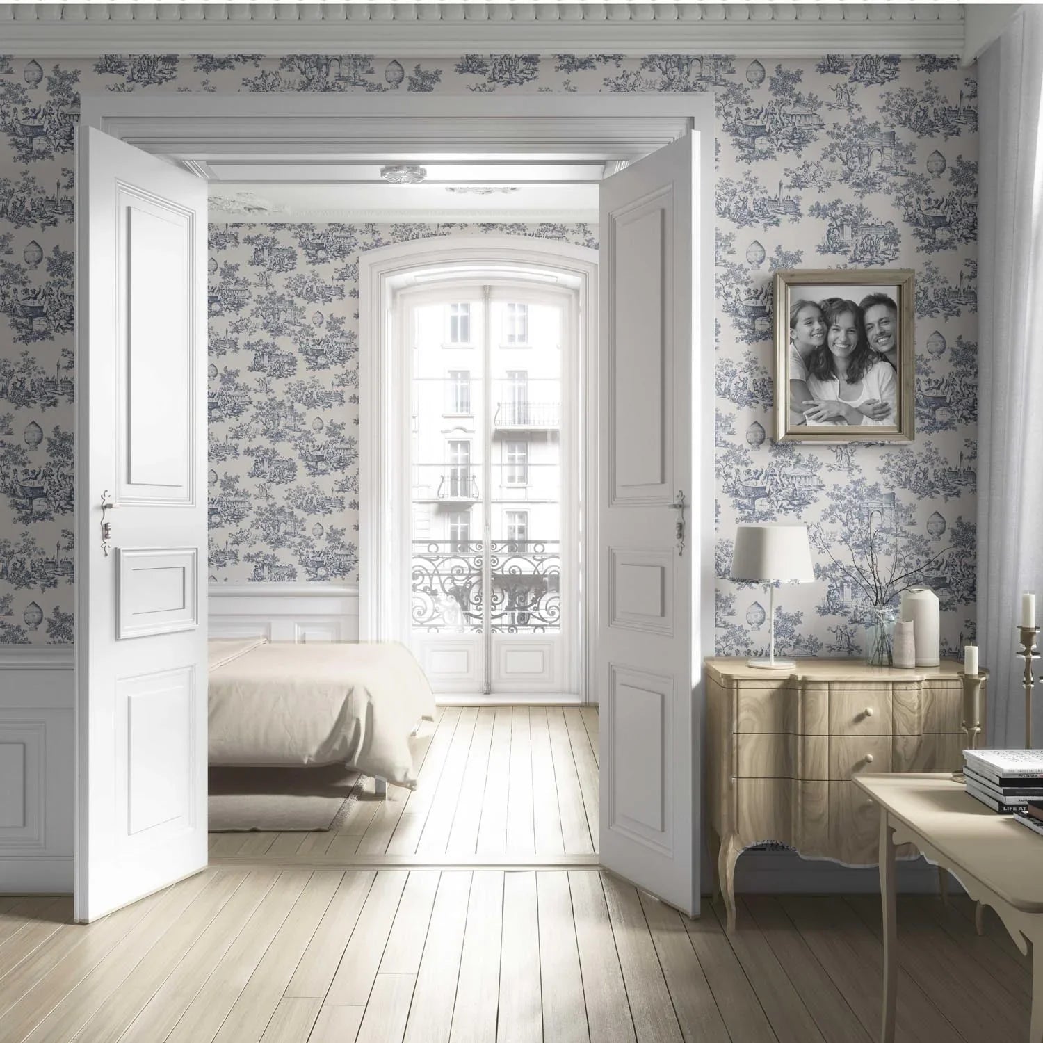 Toile de Jouy/ Nature Print Living Room Wallpaper (Navy Blue/ Off-White)
