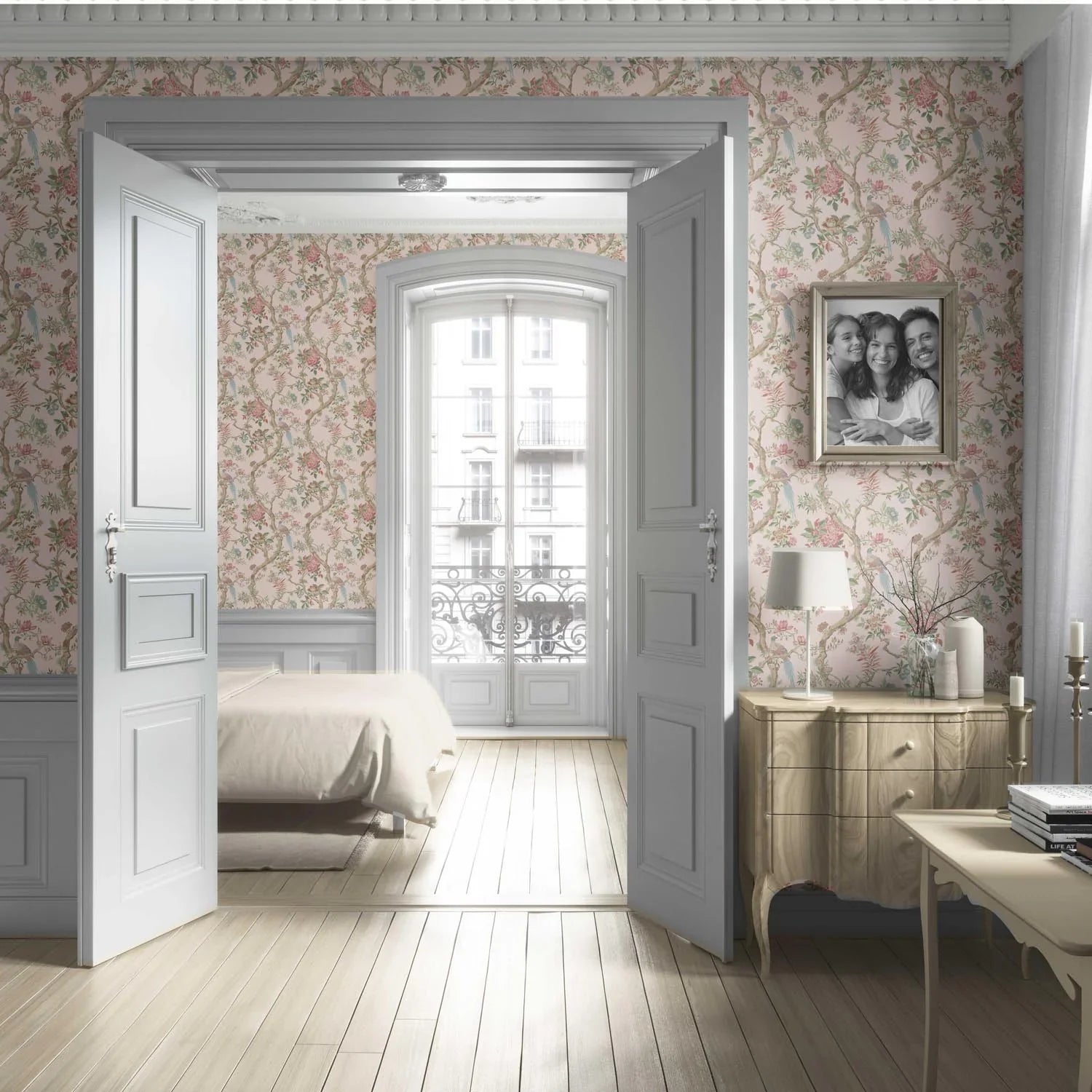 Floral/ Bird Print Chinoiserie Living Room Wallpaper (Soft Pink/ Green/ Duck Egg Blue)