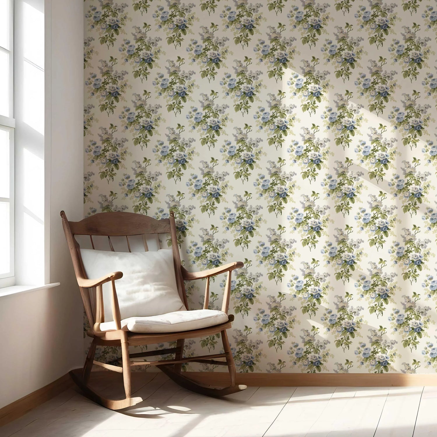 English Floral Print Nursery Wallpaper (Cream/ Blue/ Green)