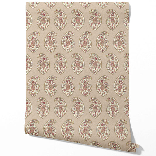 Neutral Paisley Floral Print Traditional Wallpaper (Brown/ Beige/ Pink)