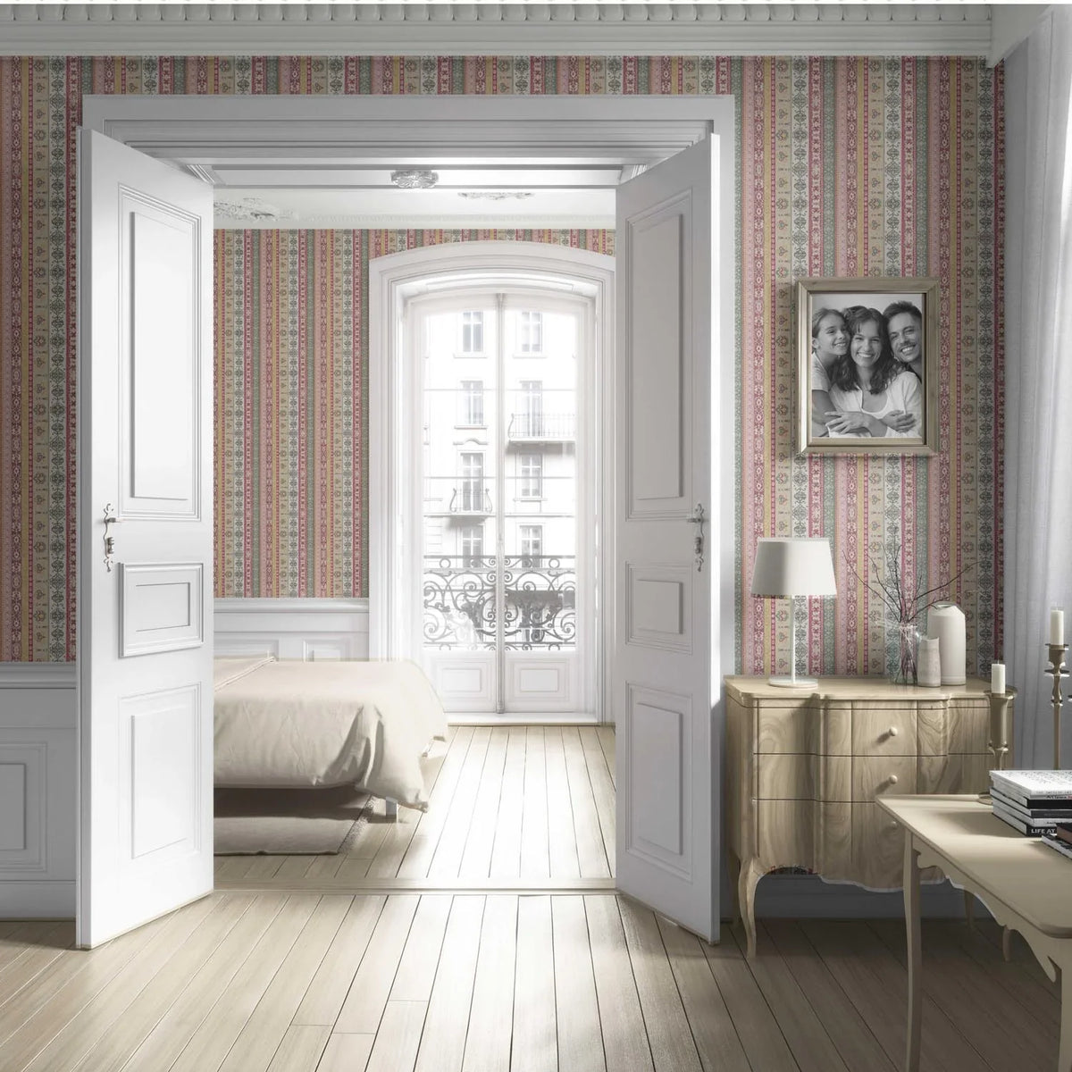 Vintage Bohemian Striped Living Room Wallpaper (Pink/ Red/ Green/ Yellow)