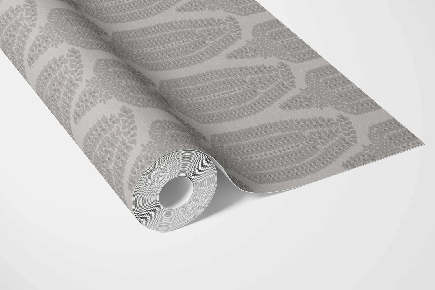 Neutral Paisley Floral Bathroom Wallpaper (Dove Gray/ Pale Silver)