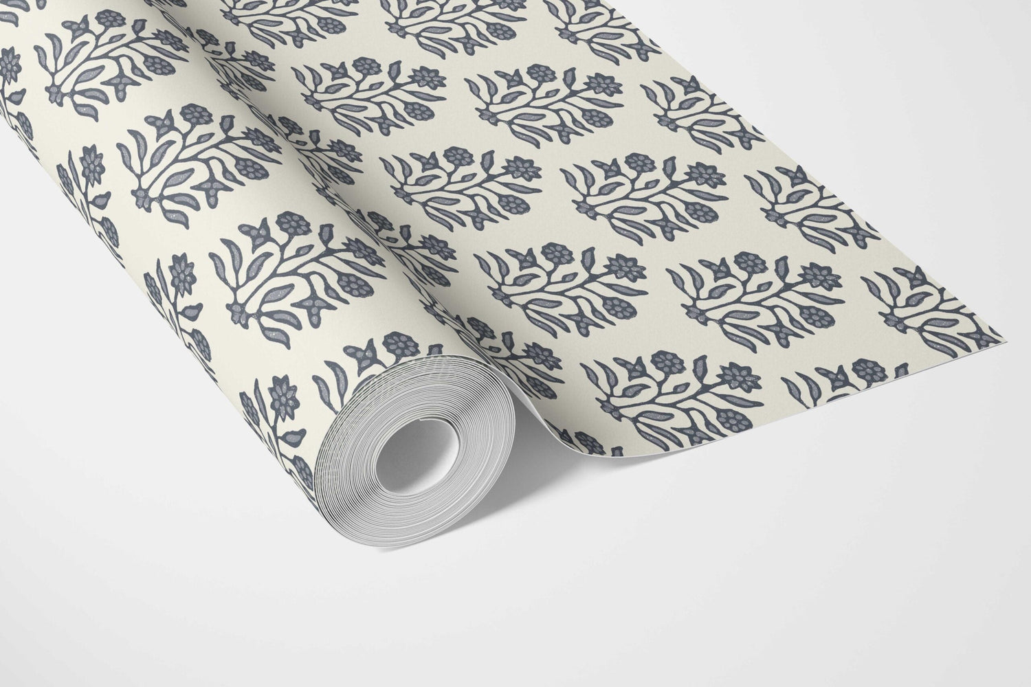 Vintage-Inspired Floral Block Print Bathroom Wallpaper (Navy Blue/ Cream)