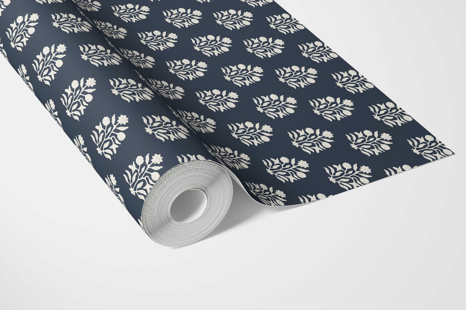 Vintage-Inspired Botanical Floral Block Print Bathroom Wallpaper (Navy Blue/ White)
