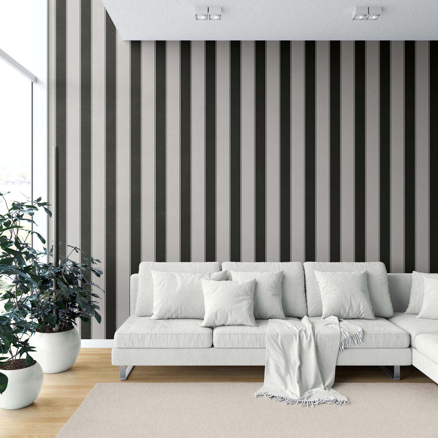 Neutral-Toned Scandi-Inspired Striped Kitchen Wallpaper (Gray/ Black)