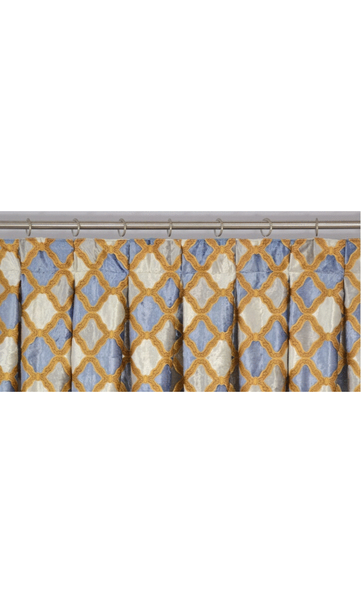 Inverted box pleat window valance 