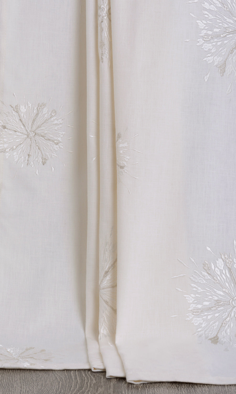 Sunburst Embroidered Flat, Plain, Fake, Faux, European Relaxed Roman Blinds (White/ Pale Gray)