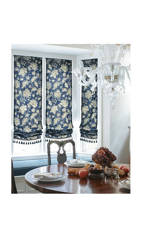 Tassel trim roman blind