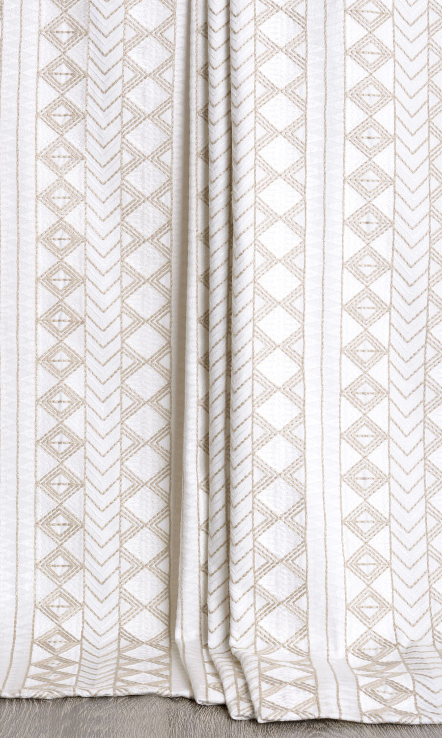 Ikat Textured Home Décor Fabric Sample (white/ Beige)