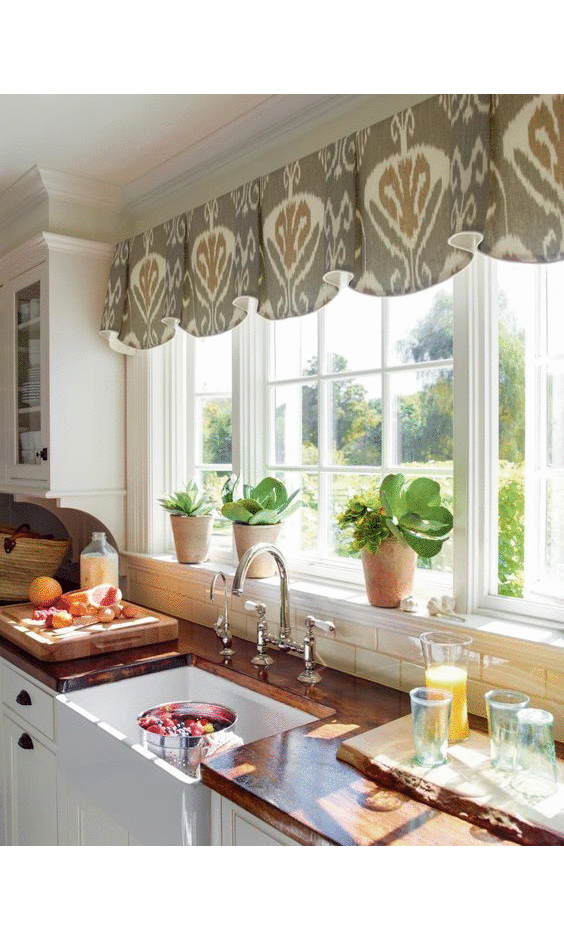Custom size Sheffield valance for kitchen